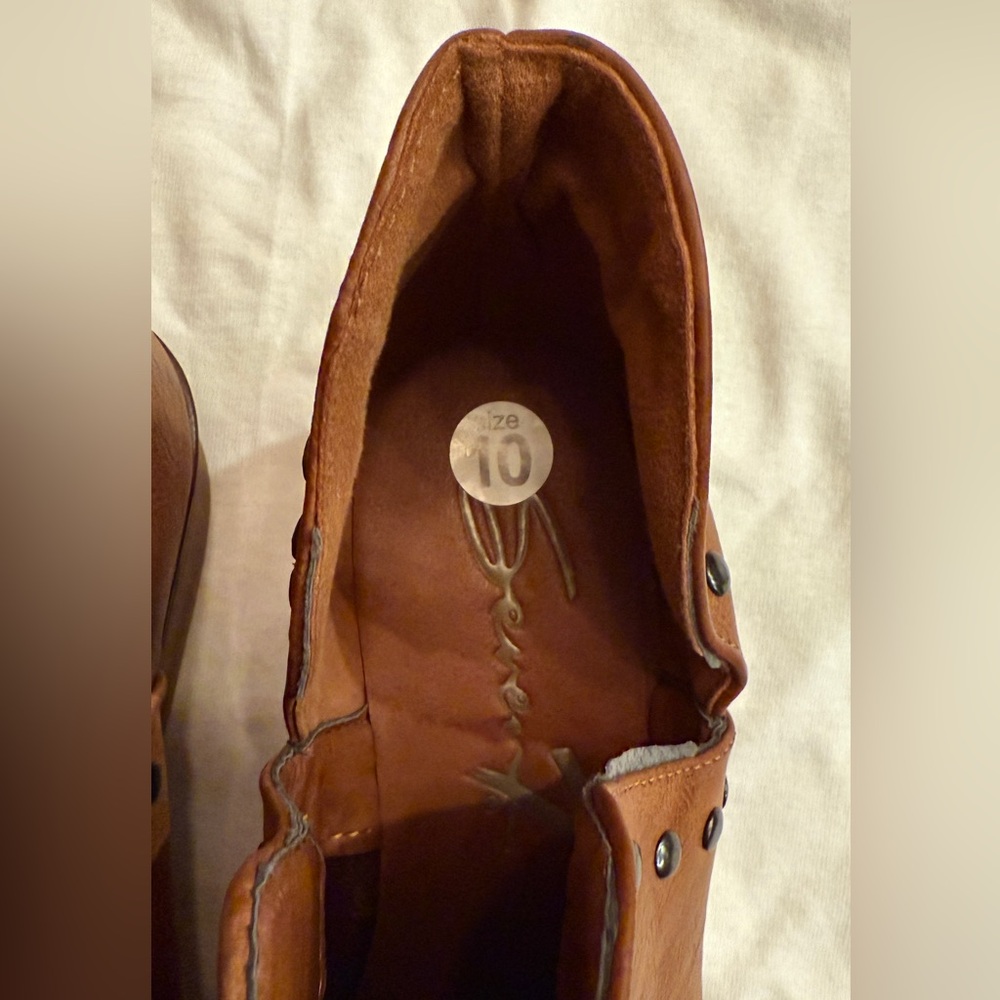 Seven 7 Ankle Studded Slip On Boot | Sz 10 - Picture 2 of 4